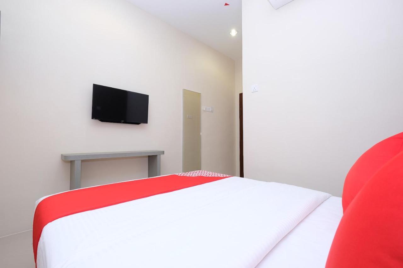 קואנטאן Super Oyo 43935 Mancalin Hotel מראה חיצוני תמונה